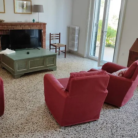 Vila Serrano