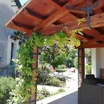 Villa Serrano